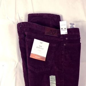 dockers maroon tapered jean cut corduroy size 36x3